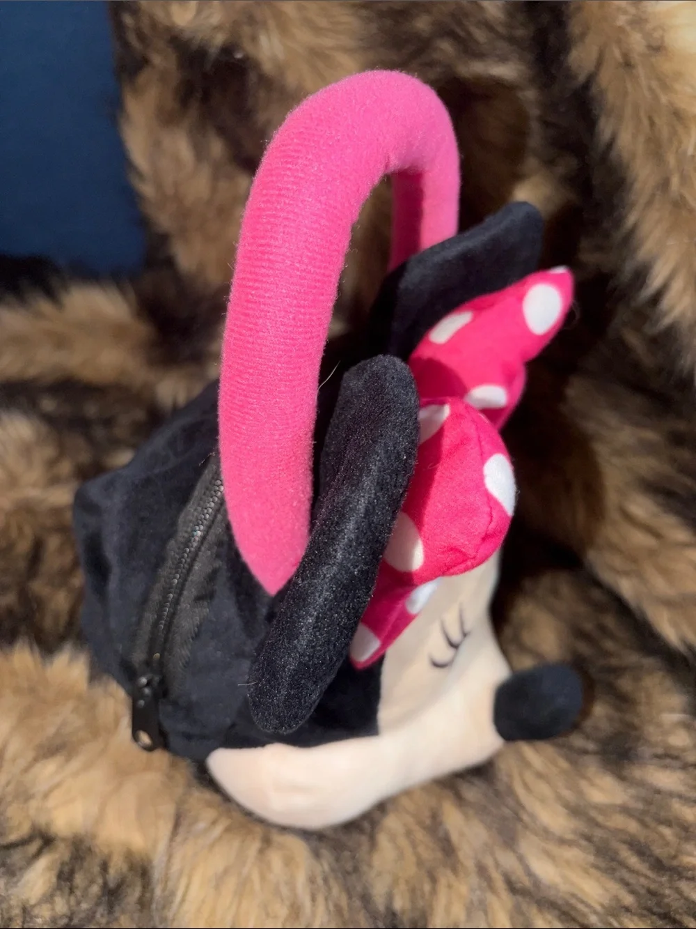 Disney Plush Minnie Mouse head girls teens zipper purse handbag Pink great gift